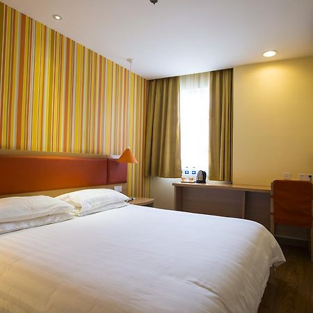 Home Inn Changchun Dajing Road Ouya Outlets Buitenkant foto