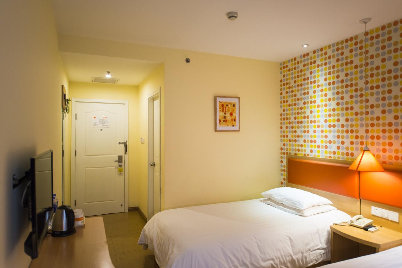 Home Inn Changchun Dajing Road Ouya Outlets Buitenkant foto