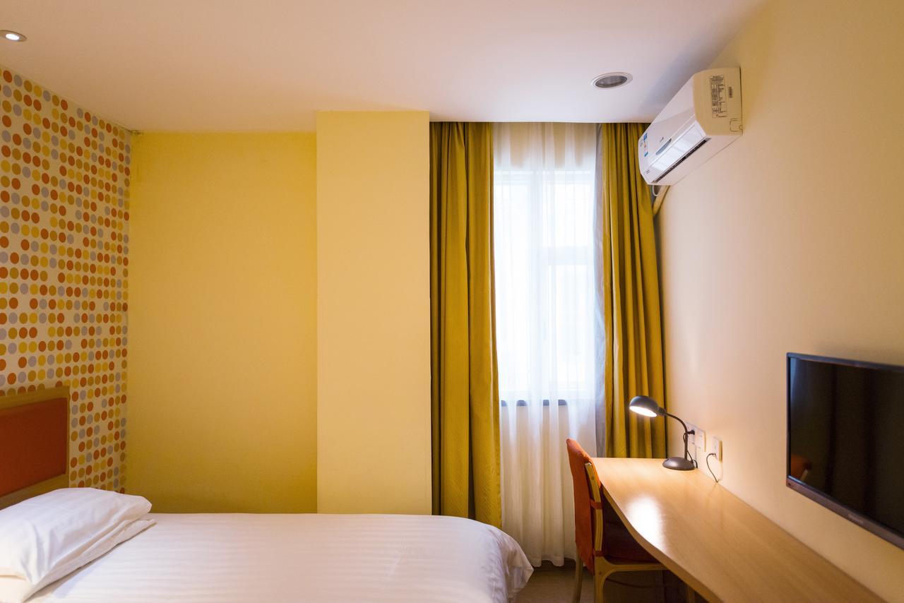 Home Inn Changchun Dajing Road Ouya Outlets Buitenkant foto